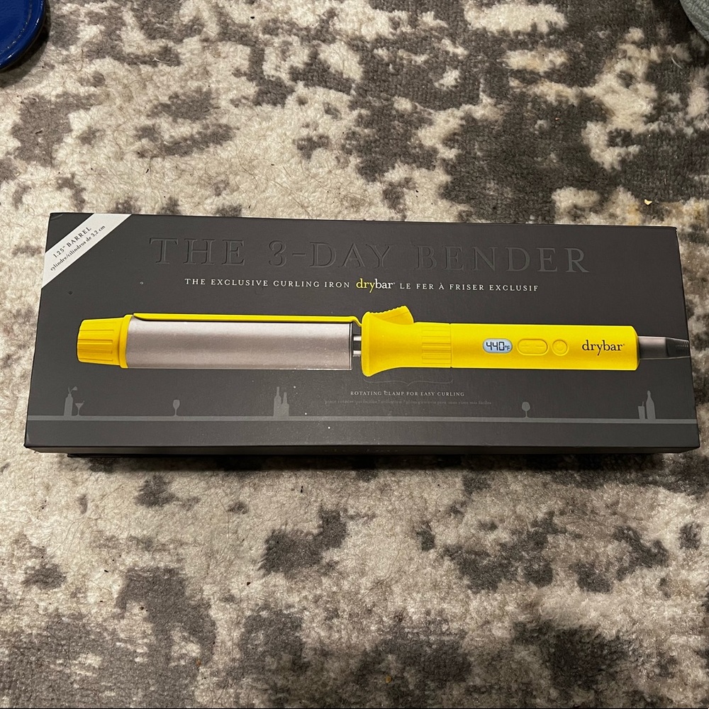 3 Day Bender 1.25 Drybar Curling Iron